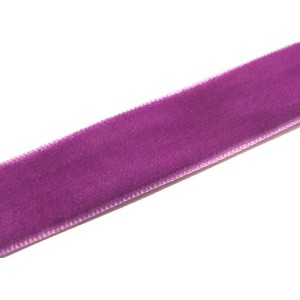 https://www.deida.ro/10881-16354-thickbox/1-metru-panglica-catifea-mov-lila-159mm.jpg