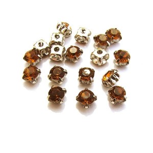 https://www.deida.ro/13277-19039-thickbox/dm08-03-distantier-montee-rotund-cognac-5mm-.jpg