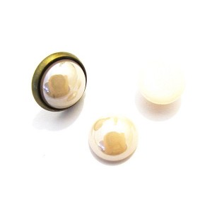 https://www.deida.ro/13435-22259-thickbox/cscp-r12mm-16-cabochon-sticla-rotund-crem-perlat-12mm-stoc-limitat.jpg