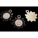 CP570-A - Charm argintiu inchis soare smiley email negru 24*22mm