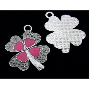 https://www.deida.ro/14925-21328-thickbox/cp577-e-charm-argintiu-inchis-trifoi-email-roz-si-alb-3226mm-stoc-limitat.jpg