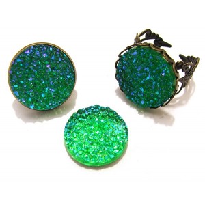https://www.deida.ro/15434-21909-thickbox/crs91-cabochon-rasina-druzy-verde-paun-efect-ab-18mm.jpg