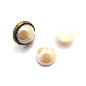 https://www.deida.ro/15746-22260-thickbox/cscp-r12mm-18-cabochon-sticla-rotund-caisa-pal-perlat-12mm-stoc-limitat.jpg