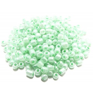 https://www.deida.ro/18455-34006-thickbox/mn4mm-110-45-grame-margele-nisip-ceylon-verde-menta-irizat-4mm.jpg