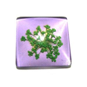 https://www.deida.ro/19427-26449-thickbox/disponibil-1-bucata-csfu25mm-40-cabochon-sticla-flori-uscate-25mm.jpg