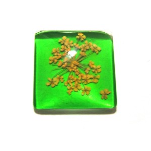 https://www.deida.ro/19509-26531-thickbox/disponibil-1-bucata-csfu25mm-40-cabochon-sticla-flori-uscate-25mm.jpg