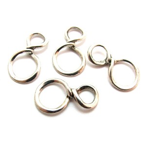 https://www.deida.ro/21074-28643-thickbox/co113-10-buc-conector-semn-infinit-argintiu-antic-30517mm.jpg