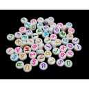 MALR7mm - (10 buc.) Margele acril albe rotunde litere div. culori 7mm