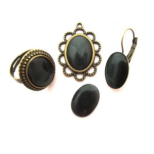 https://www.deida.ro/5160-7519-thickbox/cabochon-sticla-cat-eye-negru-cu-reflexii-gri-1813mm.jpg