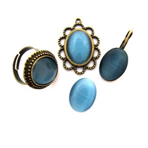 https://www.deida.ro/5186-7573-thickbox/disponibil-1-set-cu-8-bucati-cabochon-sticla-cat-eye-albastru-marin-pal-1813mm.jpg