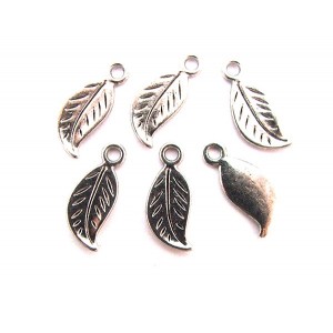 https://www.deida.ro/6964-9806-thickbox/cp353-charm-frunza-argintiu-antic-178mm.jpg
