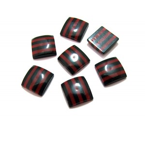 https://www.deida.ro/8226-11647-thickbox/crd1010-08-cabochon-rasina-dungi-negre-si-visinii-108mm-stoc-limitat.jpg