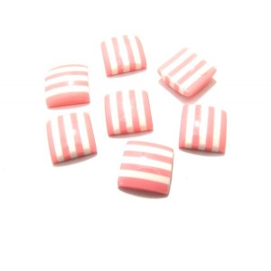 https://www.deida.ro/8237-11658-thickbox/crd1010-19-cabochon-rasina-dungi-roz-si-albe-108mm-stoc-limitat.jpg