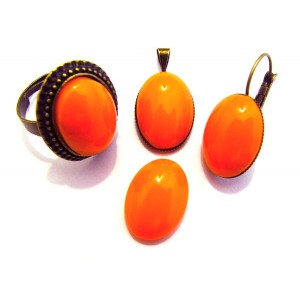 https://www.deida.ro/8260-34544-thickbox/cr1813mm-05-cabochon-rasina-portocaliu-intens-1813mm.jpg