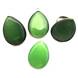 https://www.deida.ro/8398-11853-thickbox/cabochon-sticla-cat-eye-lacrima-verde-pal-01-2518mm.jpg