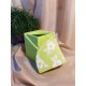 UNICAT - XCER23 - Vas decorativ cu capac verde si flori albe 15*12.5cm