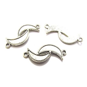 https://www.deida.ro/9217-13051-thickbox/co262-conector-semilune-argintiu-antic-3714mm.jpg