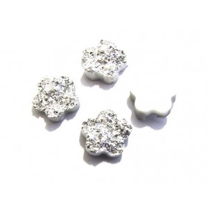 https://www.deida.ro/9991-14285-thickbox/crs24-cabochon-rasina-druzy-floare-argintie-12mm.jpg
